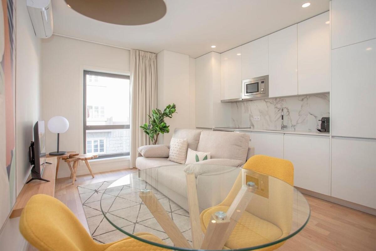 Liiiving In Porto - City Design Apartments Экстерьер фото